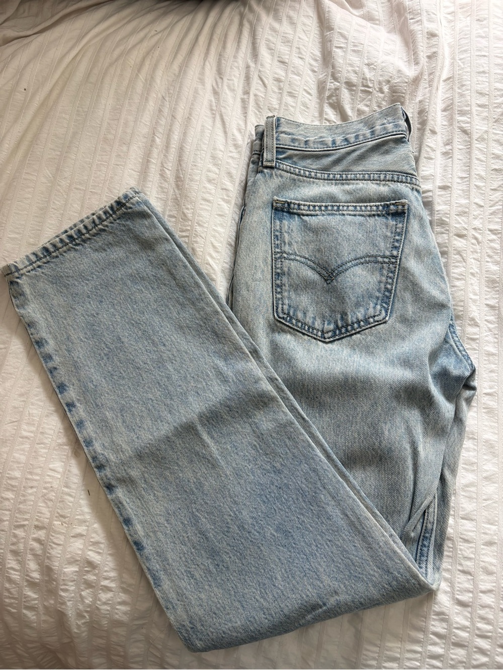 Women's Levi’s Low Pro — Light Wash Denim
